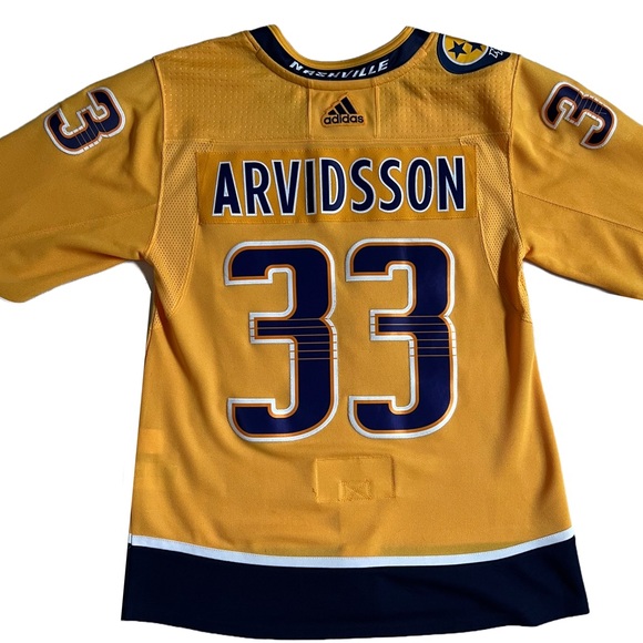 NWOT ADIDAS / NASHVILLE PREDATORS / NHL GOLD VIKTOR ARVIDSSON 33 HOME JERSEY - Picture 6 of 11
